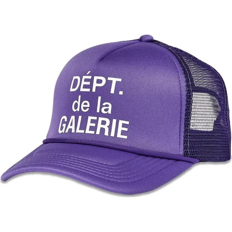 DPT. de la Galerie Gallery Purple trucker Cap